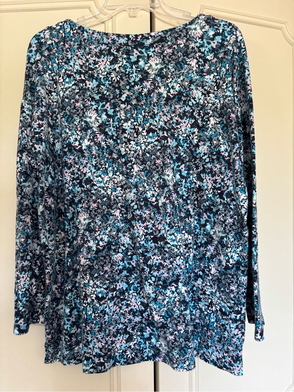 J. Jill Long Sleeve Floral Tunic in Blue, Pink and White - Picture 3 of 3